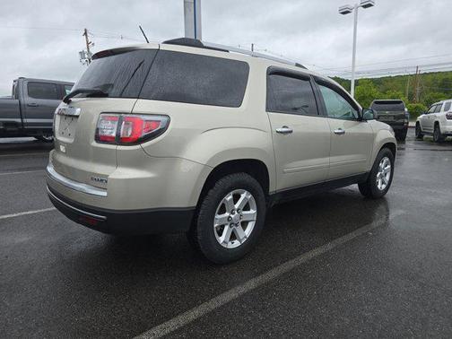 2013 GMC Acadia SLE-2