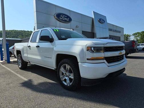 2017 Chevrolet Silverado 1500 Custom