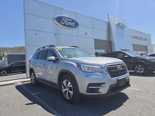 Ice Silver Metallic 2021 Subaru Ascent Premium 7-Passenger