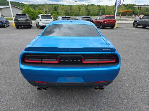 2015 Dodge Challenger SRT 392