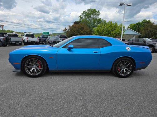 2015 Dodge Challenger SRT 392
