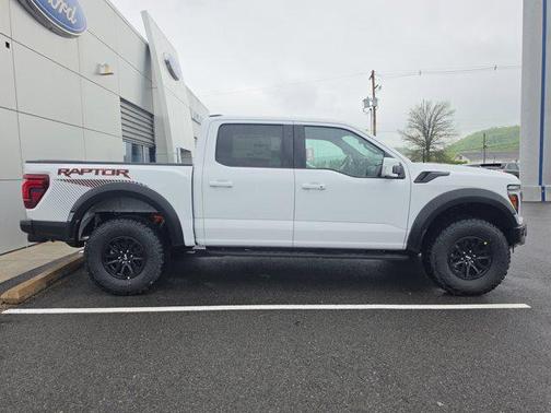 Oxford White 2026 Ford F-150 Raptor