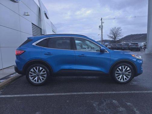 2021 Ford Escape Titanium