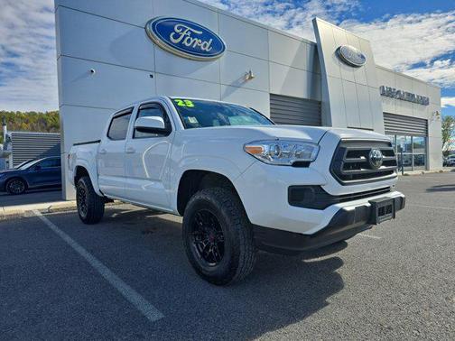 2023 Toyota Tacoma SR