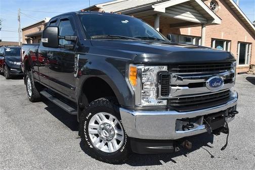 Ingot Silver Metallic 2017 Ford F-250 SUPER DUTY
