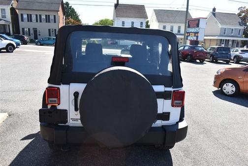 Bright White Clearcoat 2017 Jeep Wrangler Sport