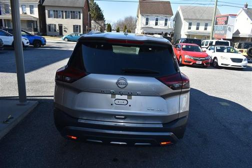 2023 Nissan Rogue SL