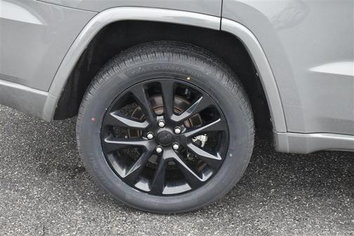 2022 Jeep Grand Cherokee Altitude