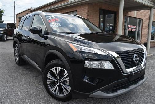 Super Black 2023 Nissan Rogue SV