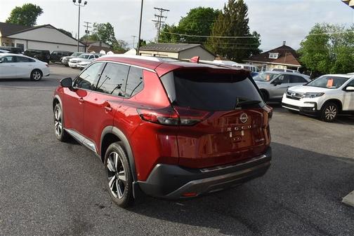 2022 Nissan Rogue SL