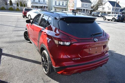 2024 Nissan Kicks SR