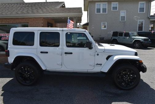 Bright White Clearcoat 2025 Jeep Wrangler 4xe Sahara