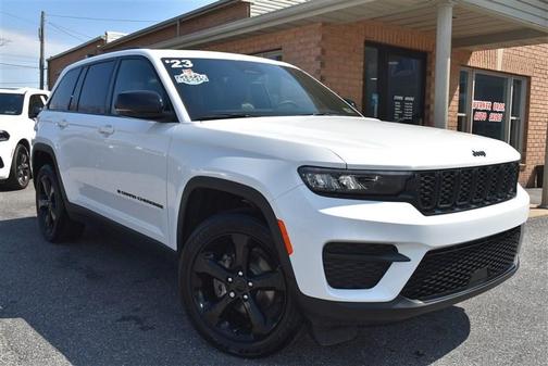 2023 Jeep Grand Cherokee Altitude