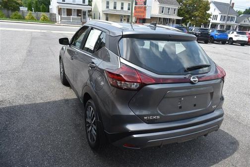 GRAY 2023 Nissan Kicks SV