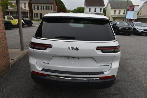 Bright White Clearcoat 2023 Jeep Grand Cherokee L Limited