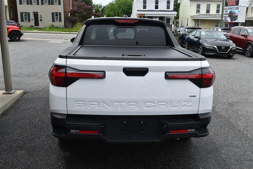 Atlas White 2025 Hyundai SANTA CRUZ SEL Activity