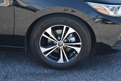 Super Black 2023 Nissan Sentra SV