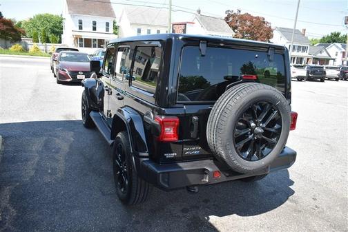 Black Clearcoat 2025 Jeep Wrangler 4xe Sahara