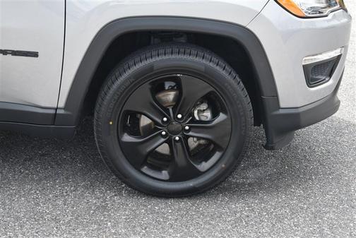 Billet Silver Metallic Clearcoat 2020 Jeep Compass Latitude