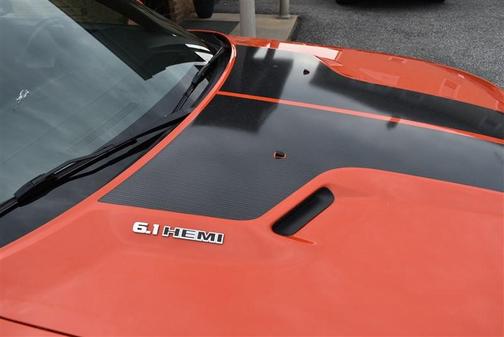 Hemi Orange Pearl Coat 2009 Dodge Challenger SRT8