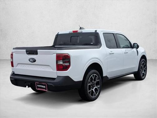 Oxford White 2026 Ford Maverick Lariat