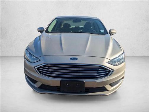 White Gold Metallic 2018 Ford Fusion SE