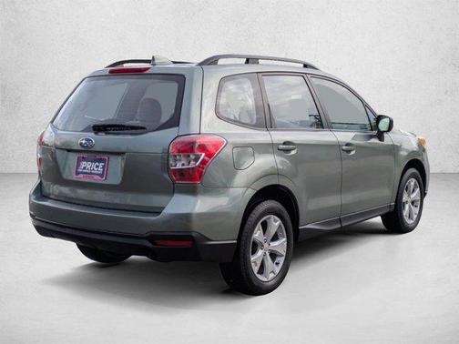 Jasmine Green Metallic 2016 Subaru Forester 2.5i