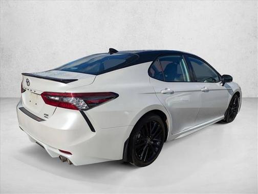 Wind Chill Pearl/Midnight Black Metallic 2023 Toyota Camry XSE
