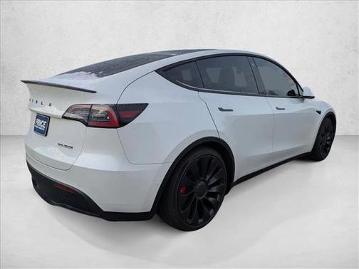 2022 Tesla Model Y Performance Dual Motor All-Wheel Drive