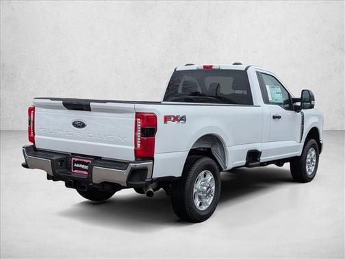 Oxford White 2026 Ford F-350 XLT