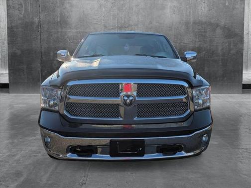 2018 RAM 1500 SLT
