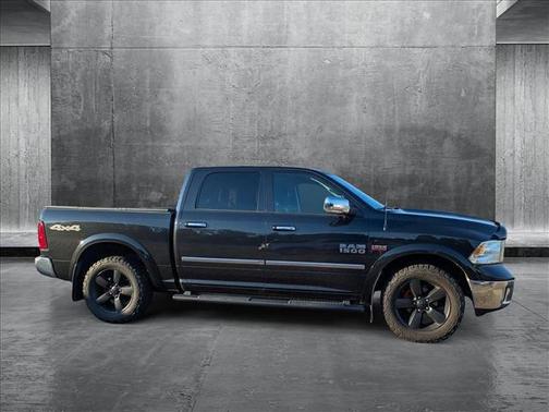 2018 RAM 1500 SLT
