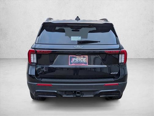 Agate Black Metallic 2025 Ford Explorer ST-Line