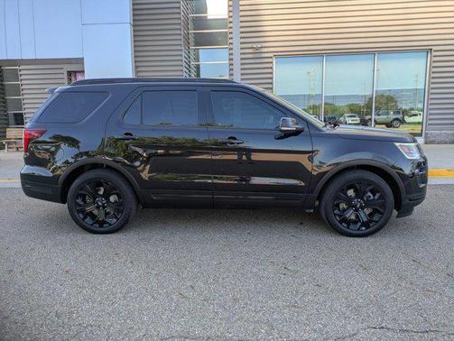 2019 Ford Explorer Sport