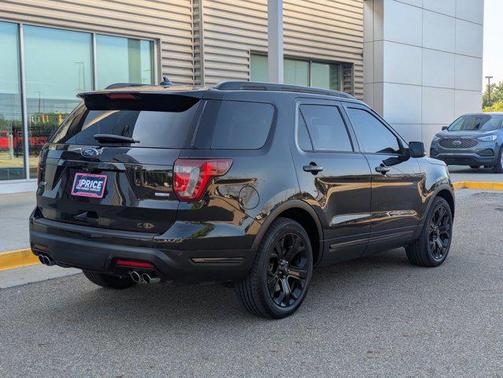 2019 Ford Explorer Sport