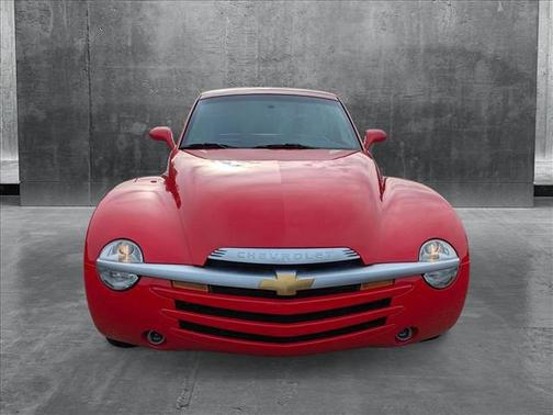 2004 Chevrolet SSR LS