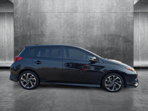 2016 Scion iM 5dr HB Man