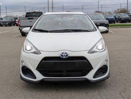 2017 Toyota Prius c Two