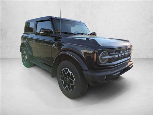 Shadow Black 2022 Ford Bronco Outer Banks
