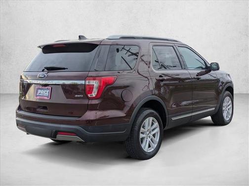Burgundy Velvet Metallic Tinted Clearcoat 2019 Ford Explorer XLT