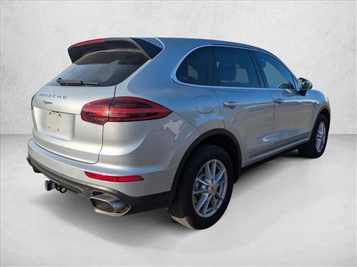2016 Porsche Cayenne Cayenne