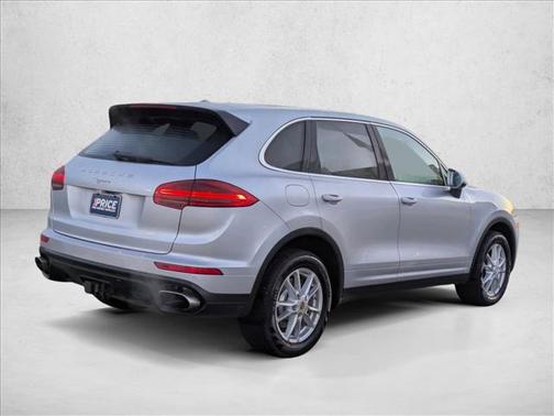 2016 Porsche Cayenne Cayenne