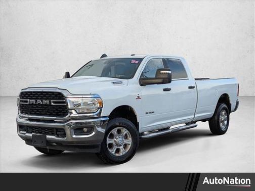 Bright White Clearcoat 2024 RAM 3500 Big Horn Crew Cab 4x4 8' Box