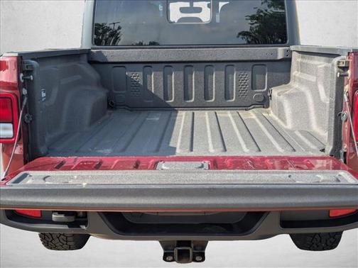Snazzberry Pearlcoat 2021 Jeep Gladiator Willys 4x4
