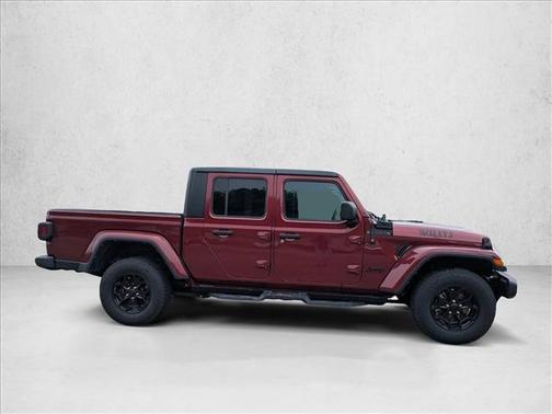 Snazzberry Pearlcoat 2021 Jeep Gladiator Willys 4x4