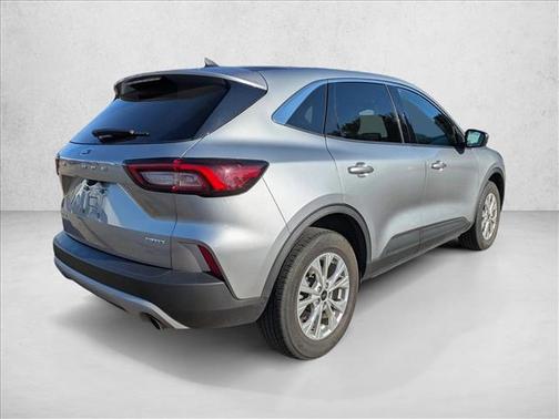 Iconic Silver Metallic 2024 Ford Escape Active