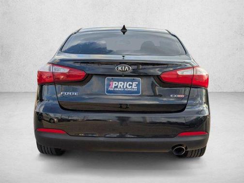 Aurora Black 2014 Kia Forte EX