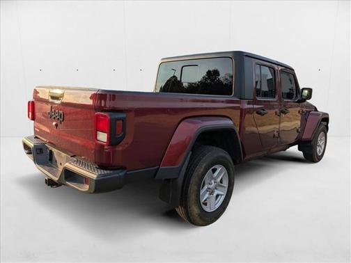 2022 Jeep Gladiator Sport S