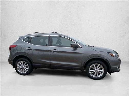 Gun Metallic 2019 Nissan Rogue Sport SV