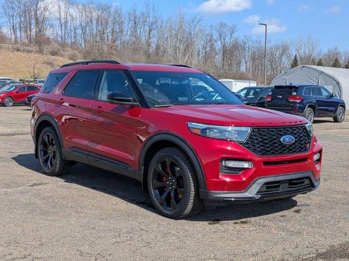 2020 Ford Explorer ST